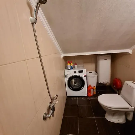 студіо на кoновальця